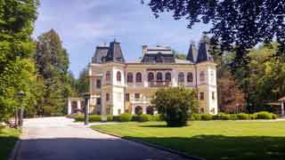 chateau